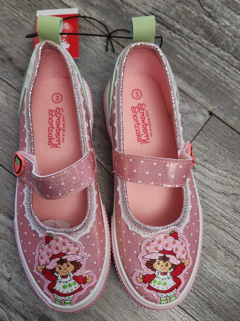 Strawberry Shortcake Girls Mary Jane Sneakers
